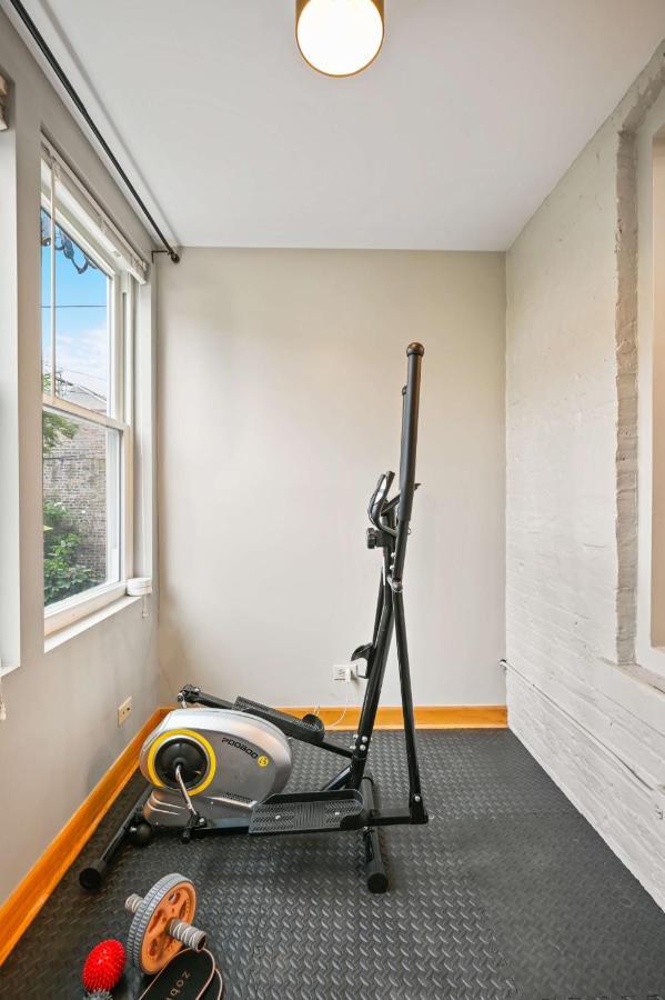 2 Bed Apt W/ Office, Free Parking, Near Wrigley Чикаго Екстериор снимка